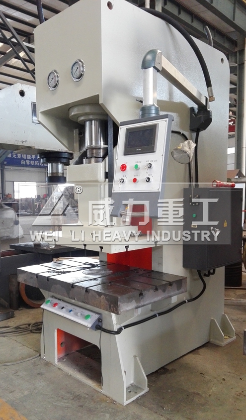 160t液壓沖床圖片