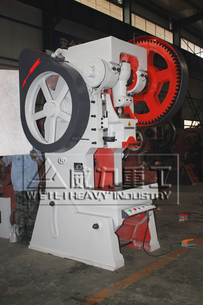 100噸開式可傾沖壓機(jī)