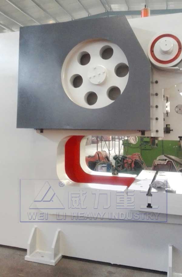 200噸深喉沖床大齒輪