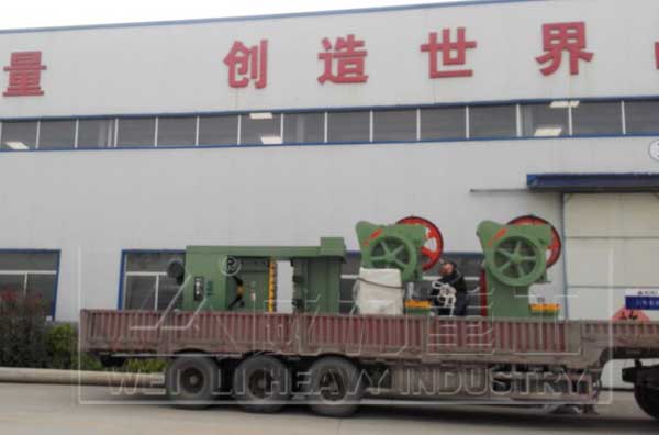 63噸沖床和160噸龍門沖床發(fā)貨