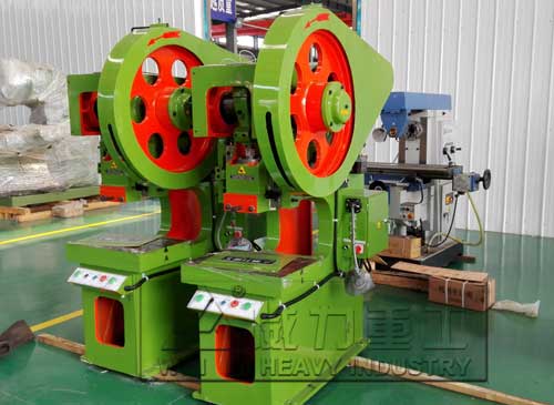 JB21-25T深喉沖床