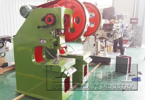 客戶定做的25噸深喉沖床