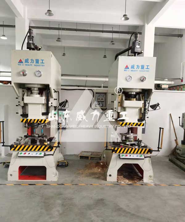 100噸液壓沖床圖片